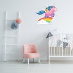 Αυτοκόλλητο τοίχου - Μονόκερος σε ουράνιο τόξο