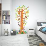 Αυτοκόλλητο τοίχου - Υψομετρητής δέντρο με ζωάκια